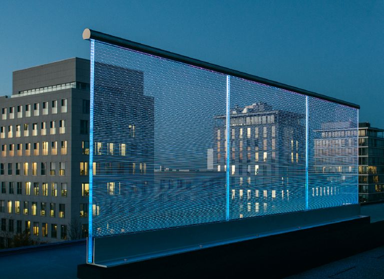 Luminous glass for railings